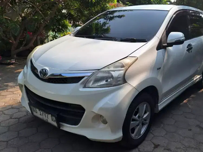 Toyota Avanza 2012