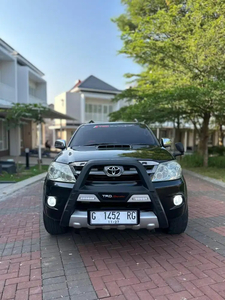 Toyota Fortuner 2006