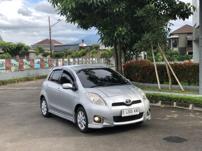 Toyota Yaris 2012