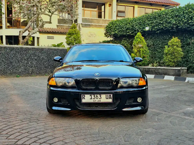 BMW 325i 2001