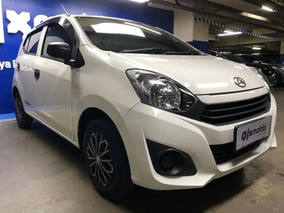 Daihatsu Ayla 2015