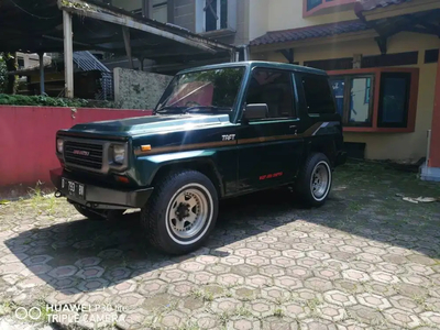 Daihatsu Taft 1990