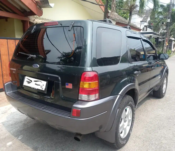 Ford Escape 2004