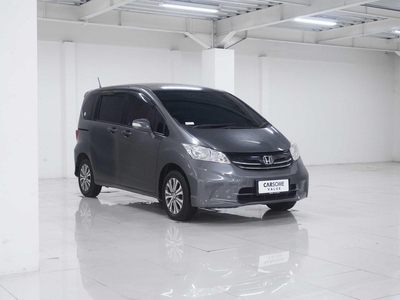 Honda Freed S 2014 MPV - Beli Mobil Bekas Murah