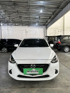 Mazda 2 2017