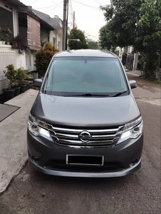 Nissan Serena 2017