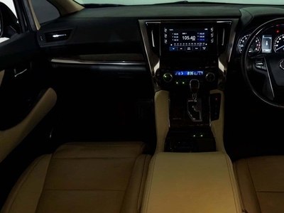 Toyota Alphard 2.5 G A/T 2019 - Mobil Murah Kredit