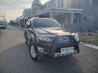 Toyota Fortuner 2013