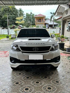 Toyota Fortuner 2014