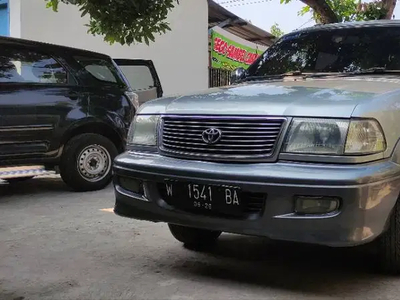 Toyota Kijang 2001