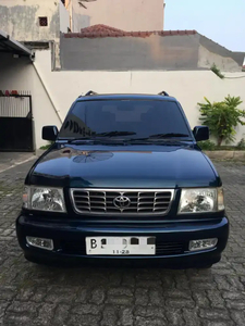 Toyota Kijang 2001