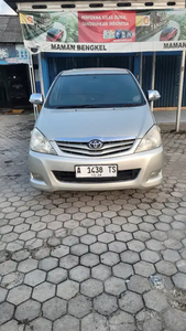 Toyota Kijang Innova 2008