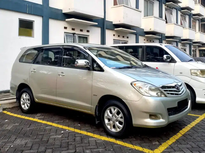 Toyota Kijang Innova 2009