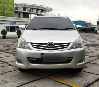 Toyota Kijang Innova 2010