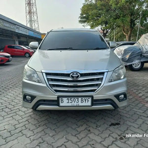 Toyota Kijang Innova 2013