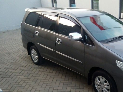 TOYOTA KIJANG INNOVA G 2014