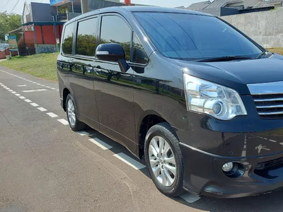Toyota Nav1 2014