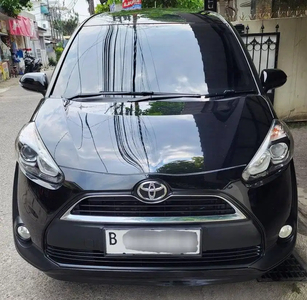 Toyota Sienta 2017