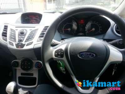 Jual Ford Fiesta Trendy M/T 2011 1.4