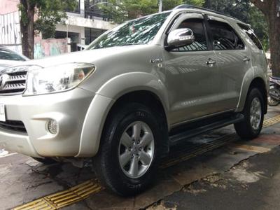 2009 Toyota Fortuner 2.7 G LUX AT