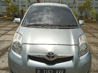2011 Toyota Yaris S Limited AT