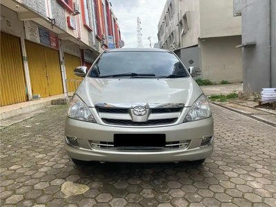 Toyota Kijang Innova 2007