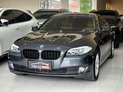 BMW 523i 2011