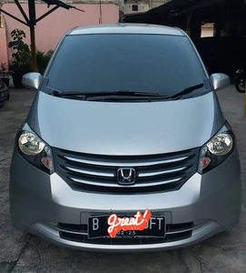 Honda Freed 2010