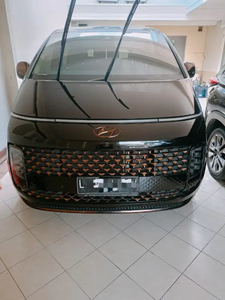 Hyundai Staria 2021