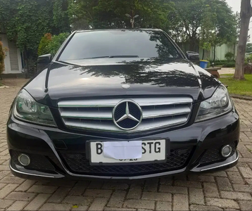 Mercedes-Benz C200 2013