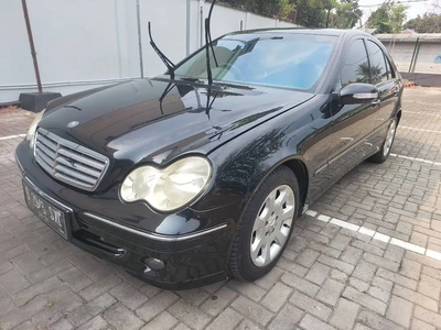 Mercedes-Benz C230 2007