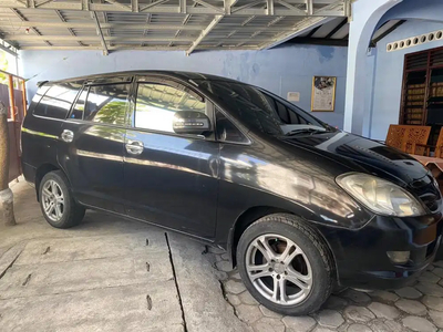 Toyota Kijang Innova 2008