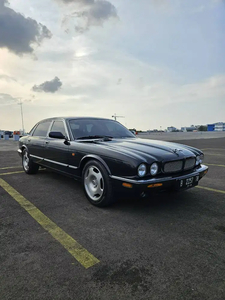 Jaguar XJ 2001