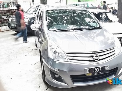 Jual Over Kredit Grand Livina XV 2013 Silver