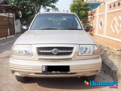 Jual Suzuki Escudo 1.6L 2005 Champagne Manual