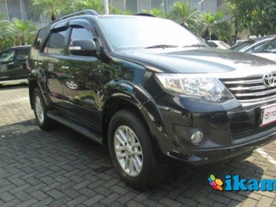 Jual Toyota Fortuner G LUX A/T KM 2012 Hitam