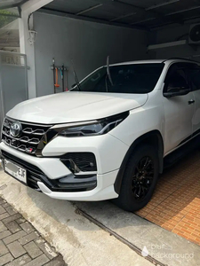 Toyota Fortuner 2022