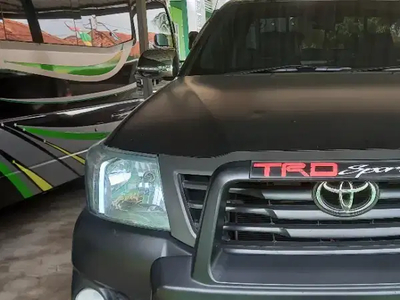 Toyota HILUX 2012