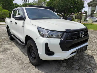 Toyota HILUX 2022