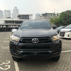 Toyota HILUX 2024