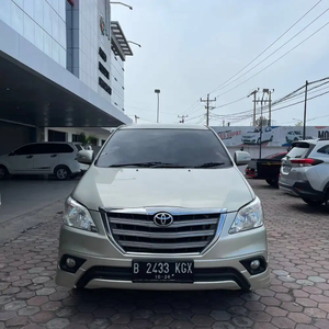 Toyota Kijang Innova 2014