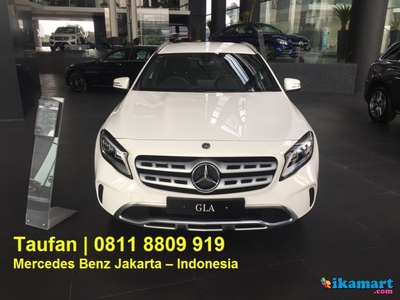 Promo Terbaru Mercedes Benz GLA200 Urban Putih 2019