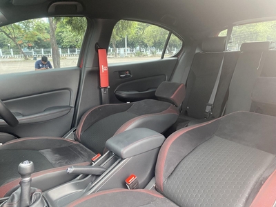 Honda City Hatchback RS M/T 2021 Merah