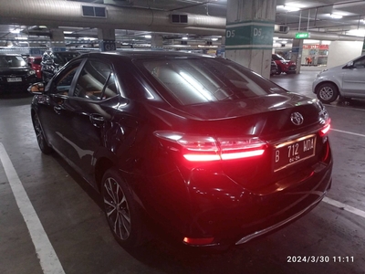 Toyota Corolla Altis V AT 2019 Hitam