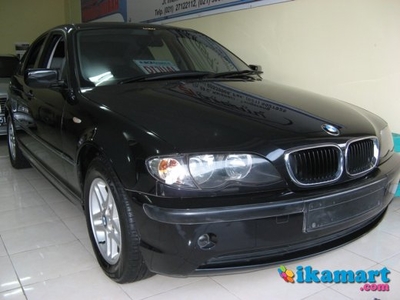 BMW 318i (E46) FACELIFT HITAM 2003 MULUS SIMPANAN