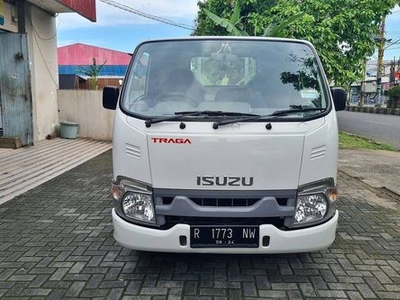 2018 Isuzu Traga