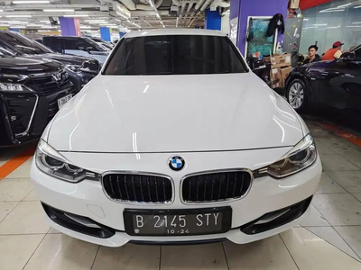 BMW 320i 2014