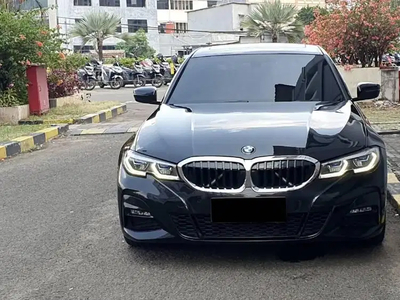 BMW 330i 2019