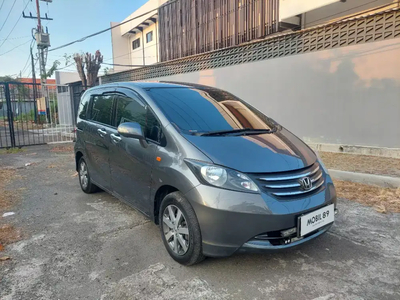 Honda Freed 2010