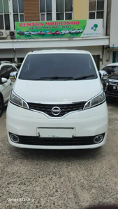 Nissan Evalia 2012